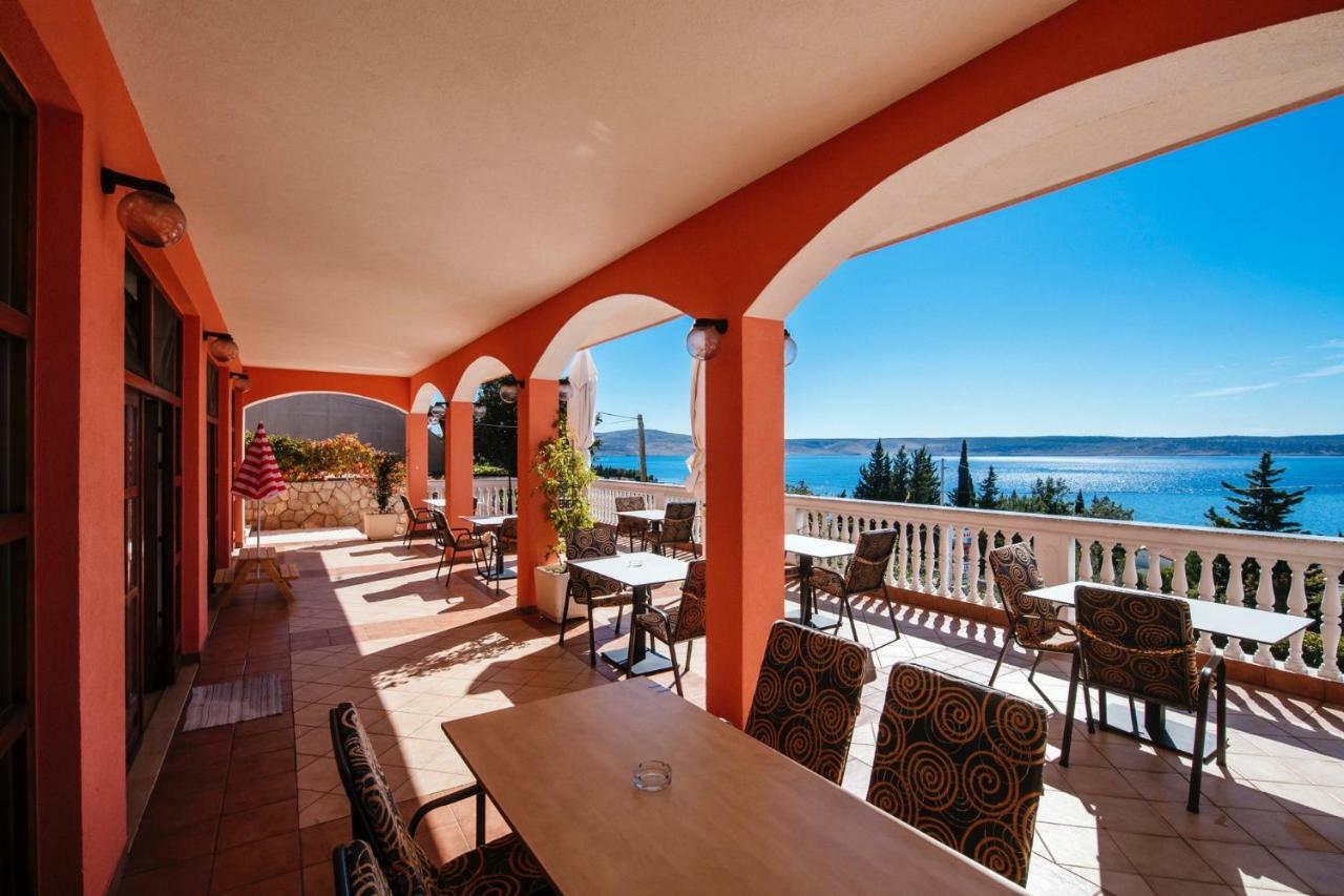 Apartments Amari Starigrad Paklenica Eksteriør billede